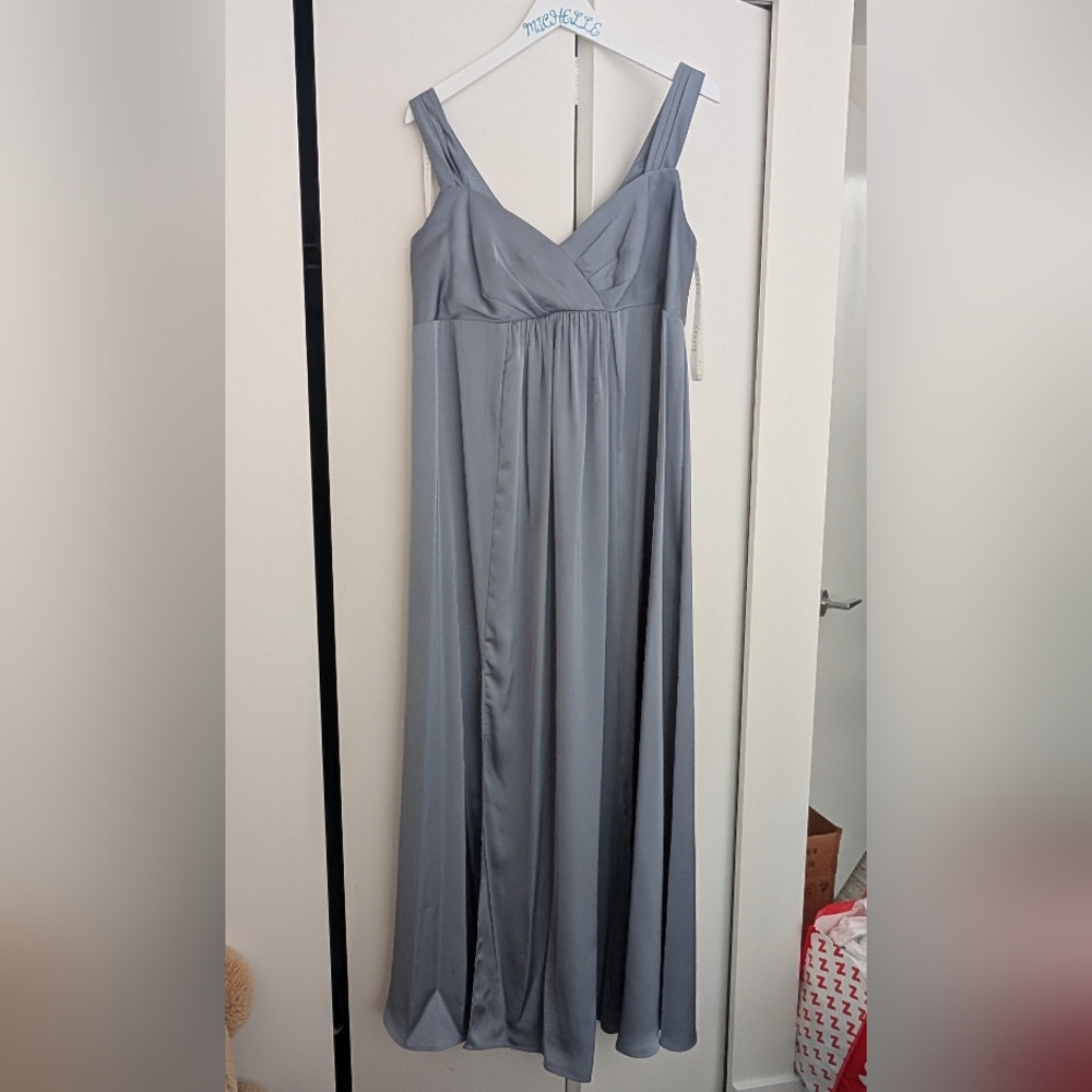 Elegant Gray Maternity Bridesmaid Maxi Dress